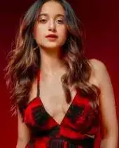Sakshi - Local Manali Call Girl